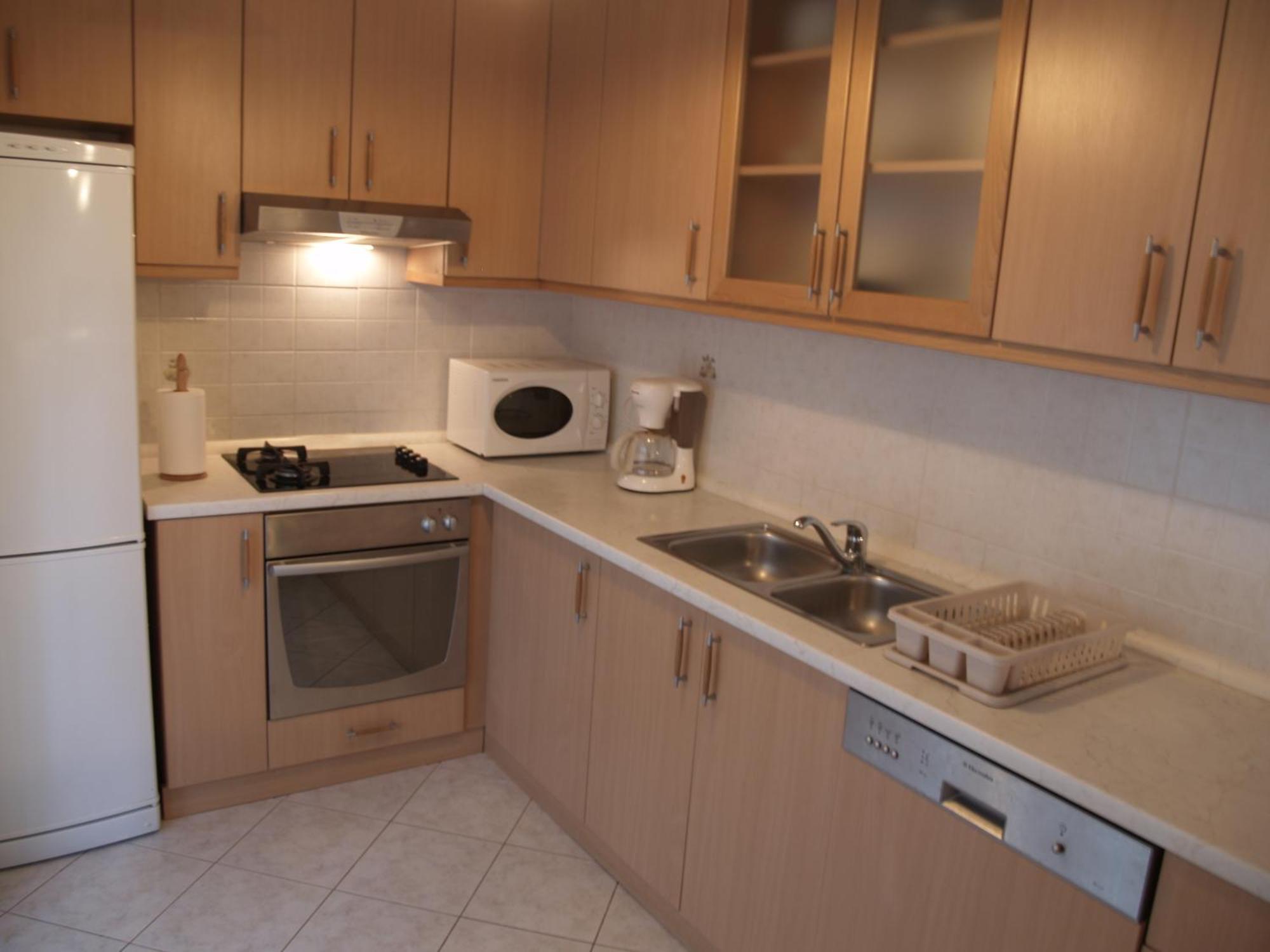 Apartments Mrva Ugljan Habitación foto